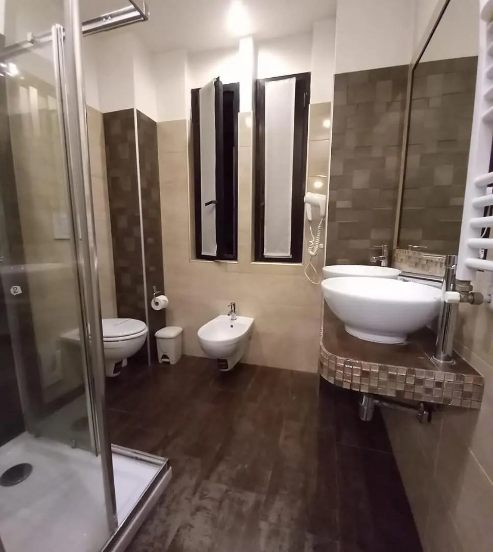 Hostel Atmos Luxe Navigli Mediolan