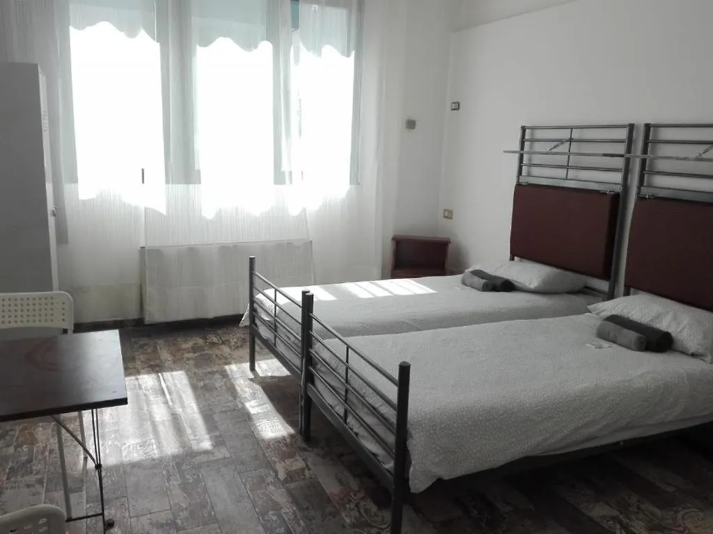 Atmos Luxe Navigli Hostel Milánó Olaszország