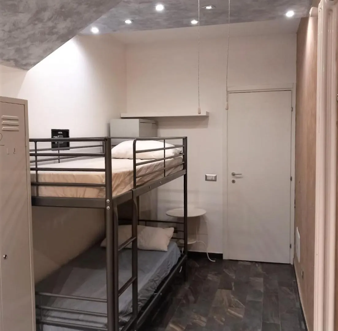 Atmos Luxe Navigli Hostel Milánó